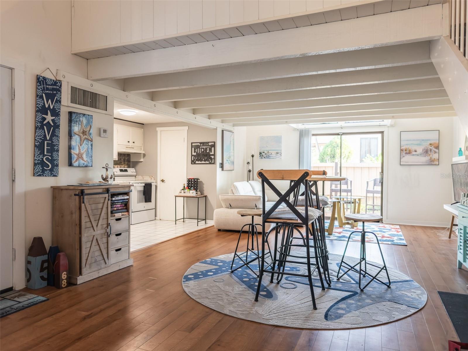 BRETTON WOODS - Residential
