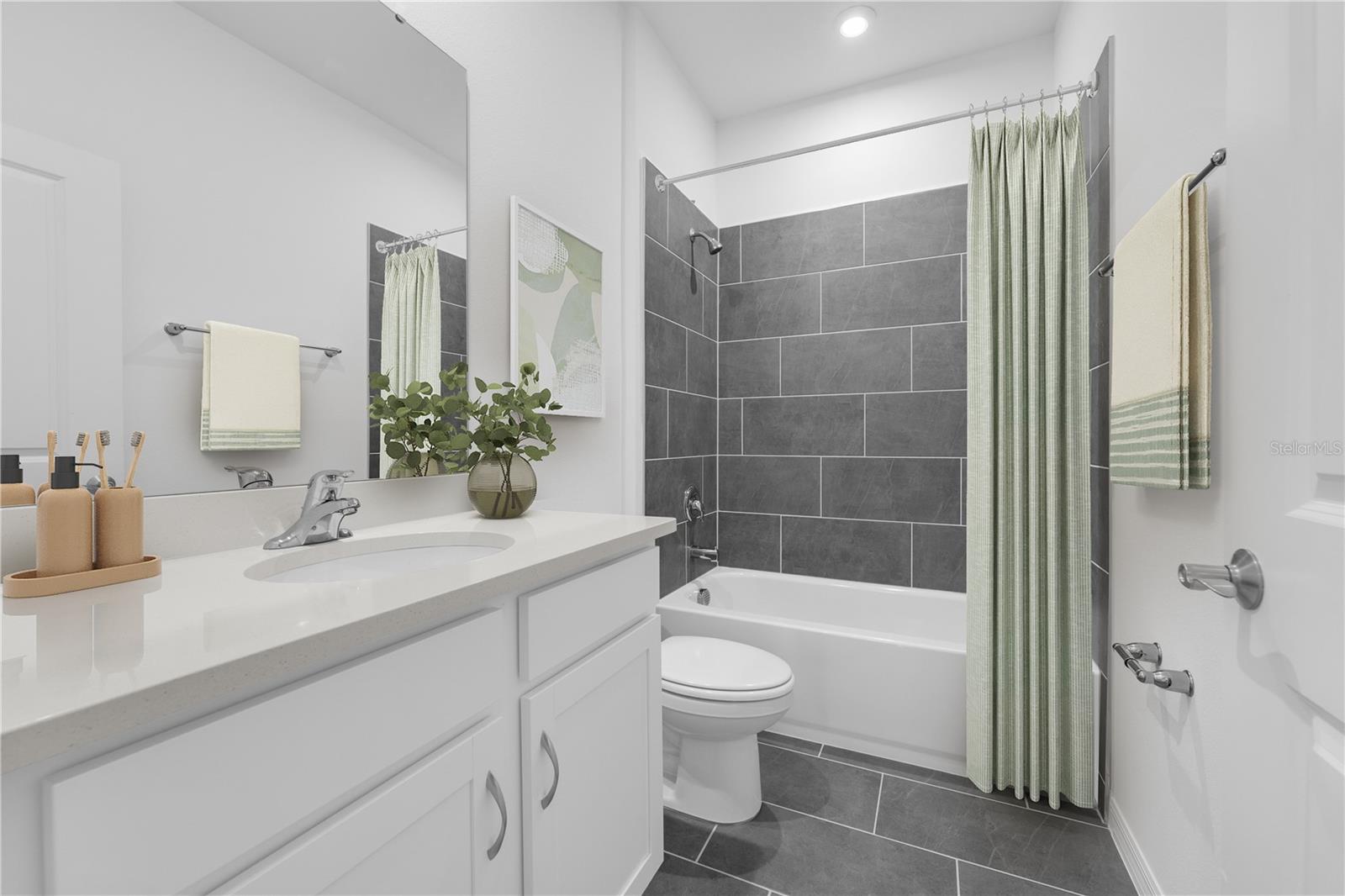 SORRENTO PINES - Residential