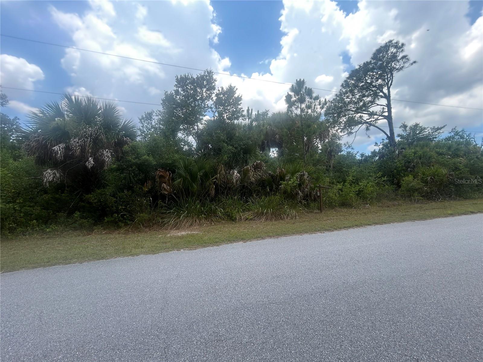 PORT CHARLOTTE SEC 048 - Land