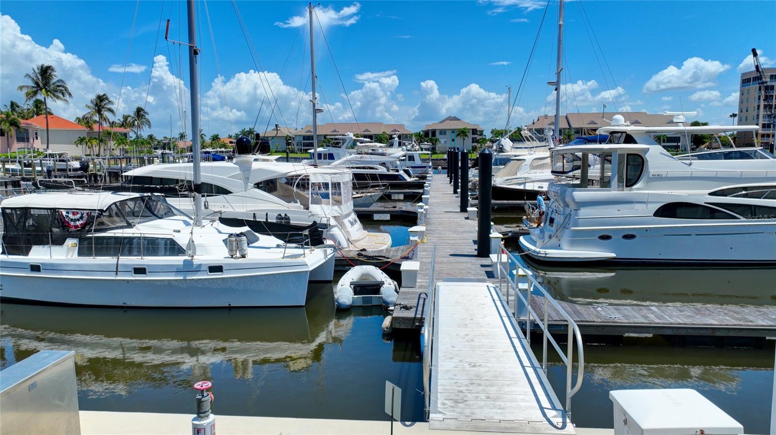 EMERALD ISLE CONDO - Residential