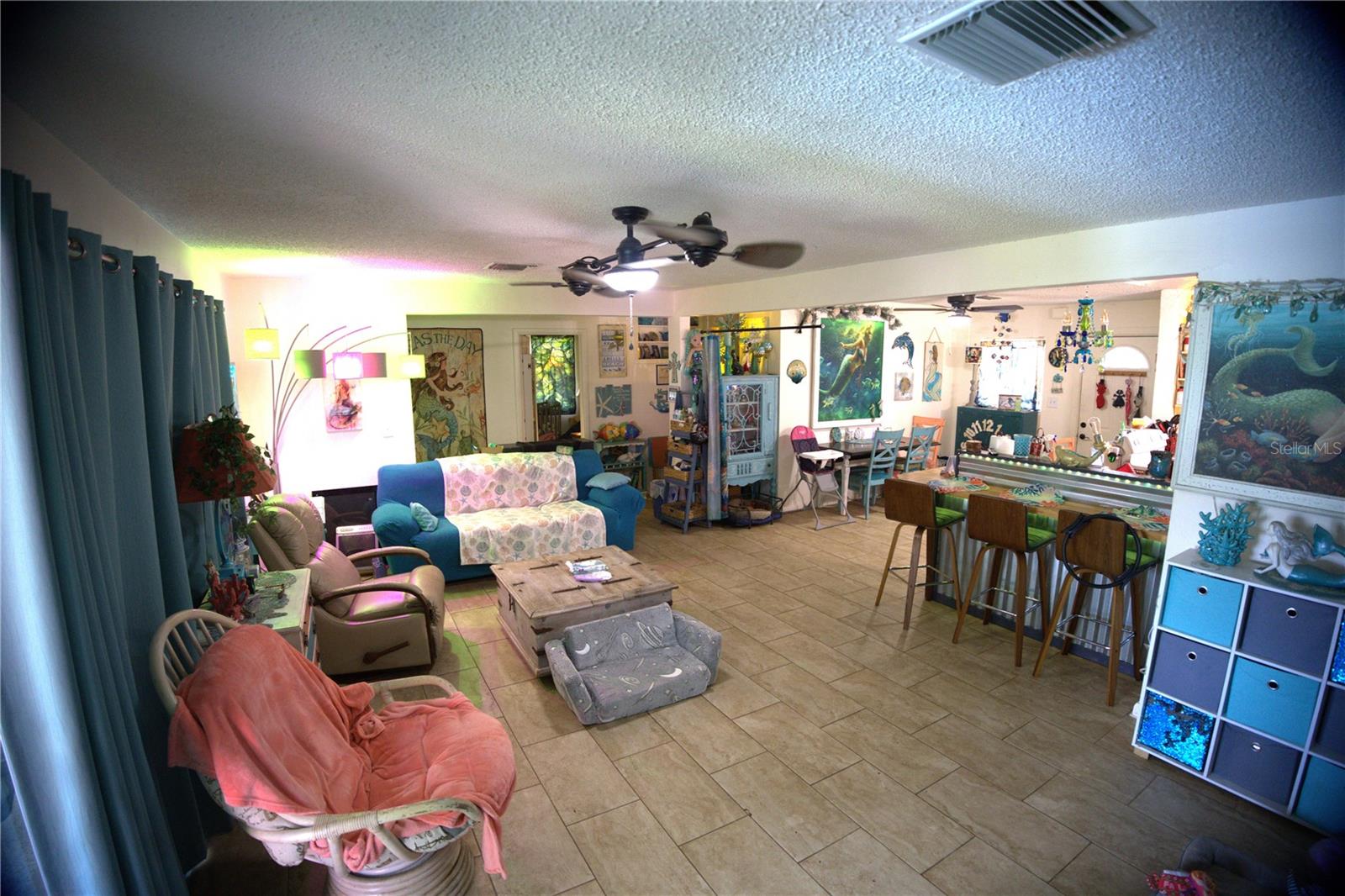 LAKE BELLEVIEW ADD - Residential