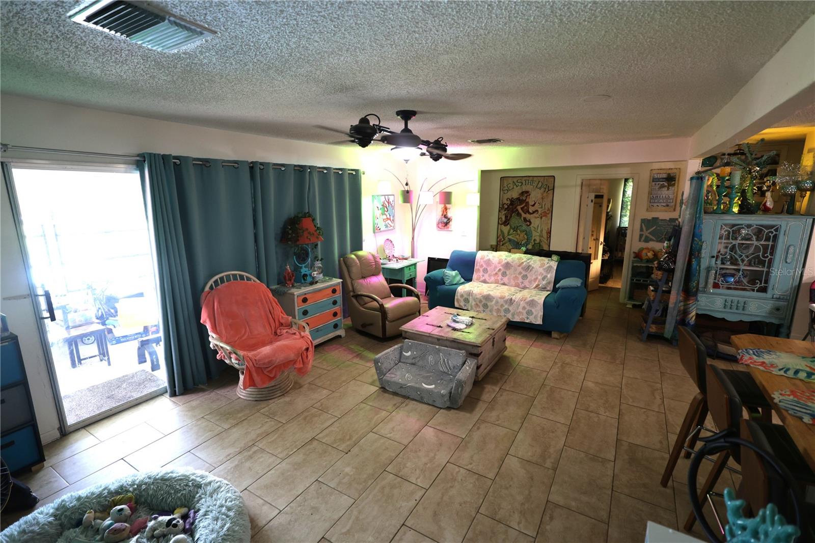 LAKE BELLEVIEW ADD - Residential