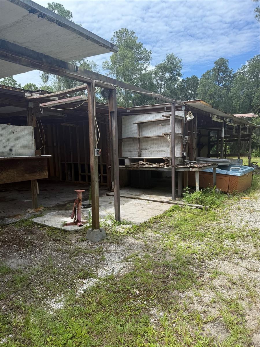 ST JOHNS GARDENS - Commercial Sale