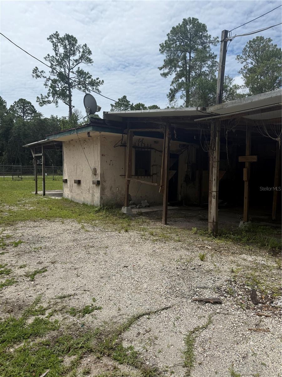 ST JOHNS GARDENS - Commercial Sale
