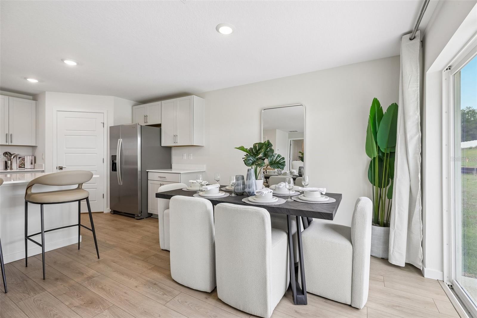 BOULEVARD OAKS - Residential