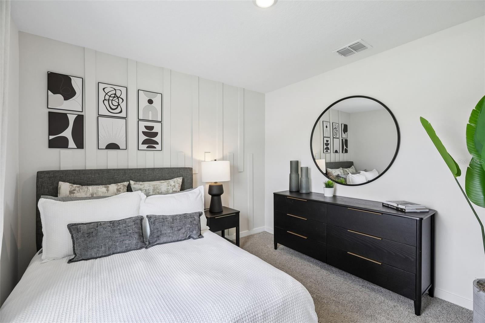 BOULEVARD OAKS - Residential