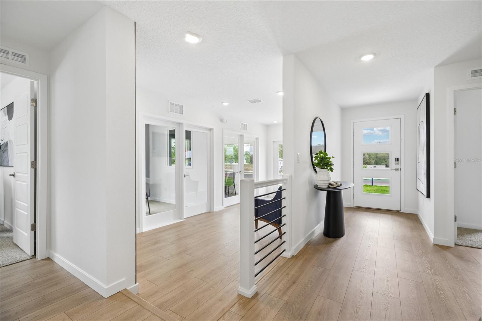 BOULEVARD OAKS - Residential