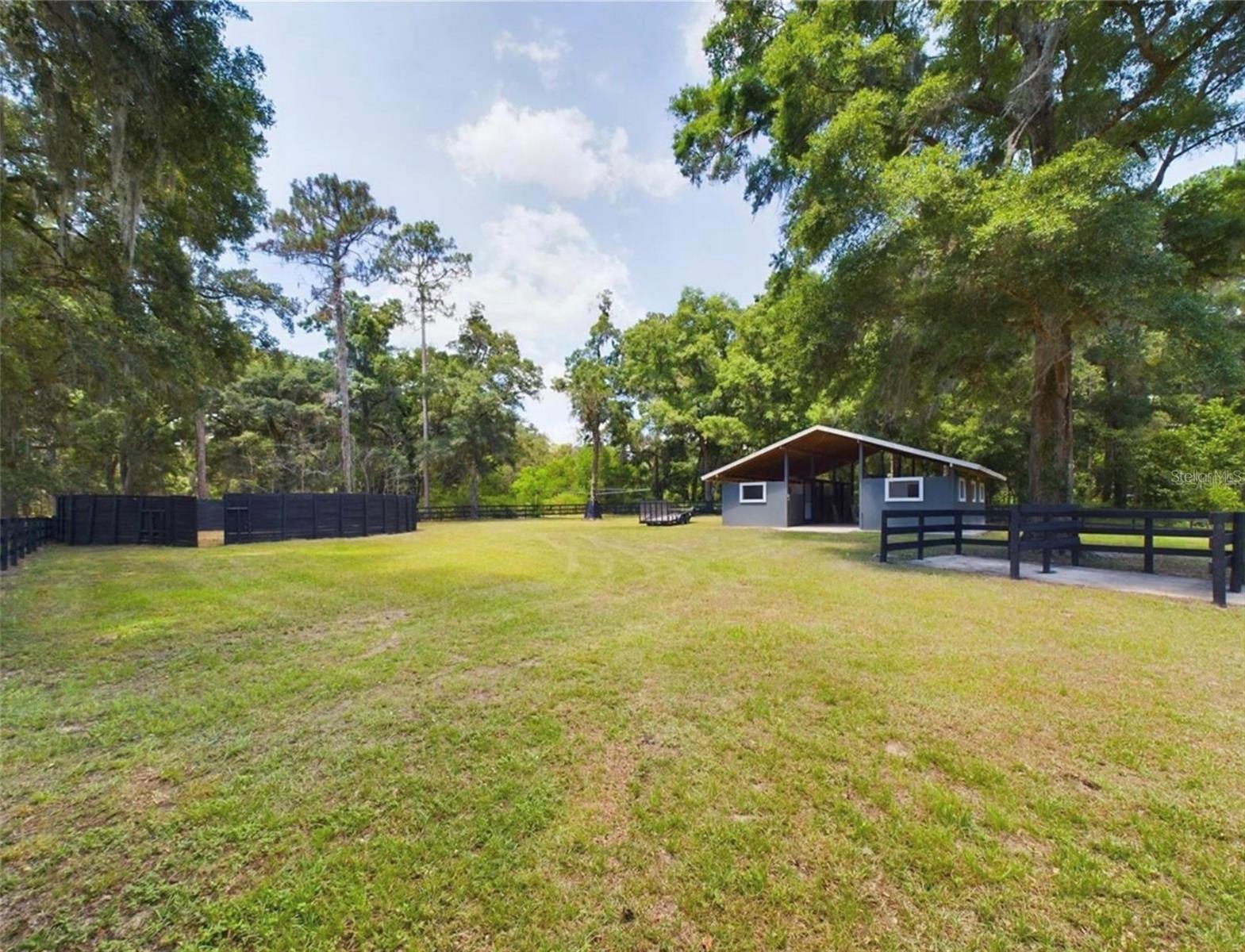 MEADOW WOOD ACRES 46 - Residential Lease