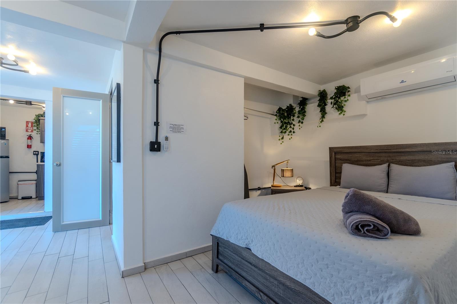 SUGAR BRIDGE SUITES - Residential Income