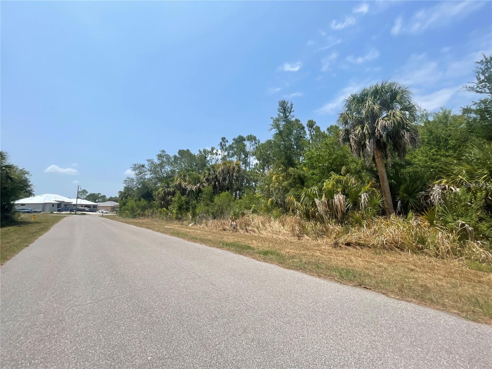 PORT CHARLOTTE SEC 047 - Land
