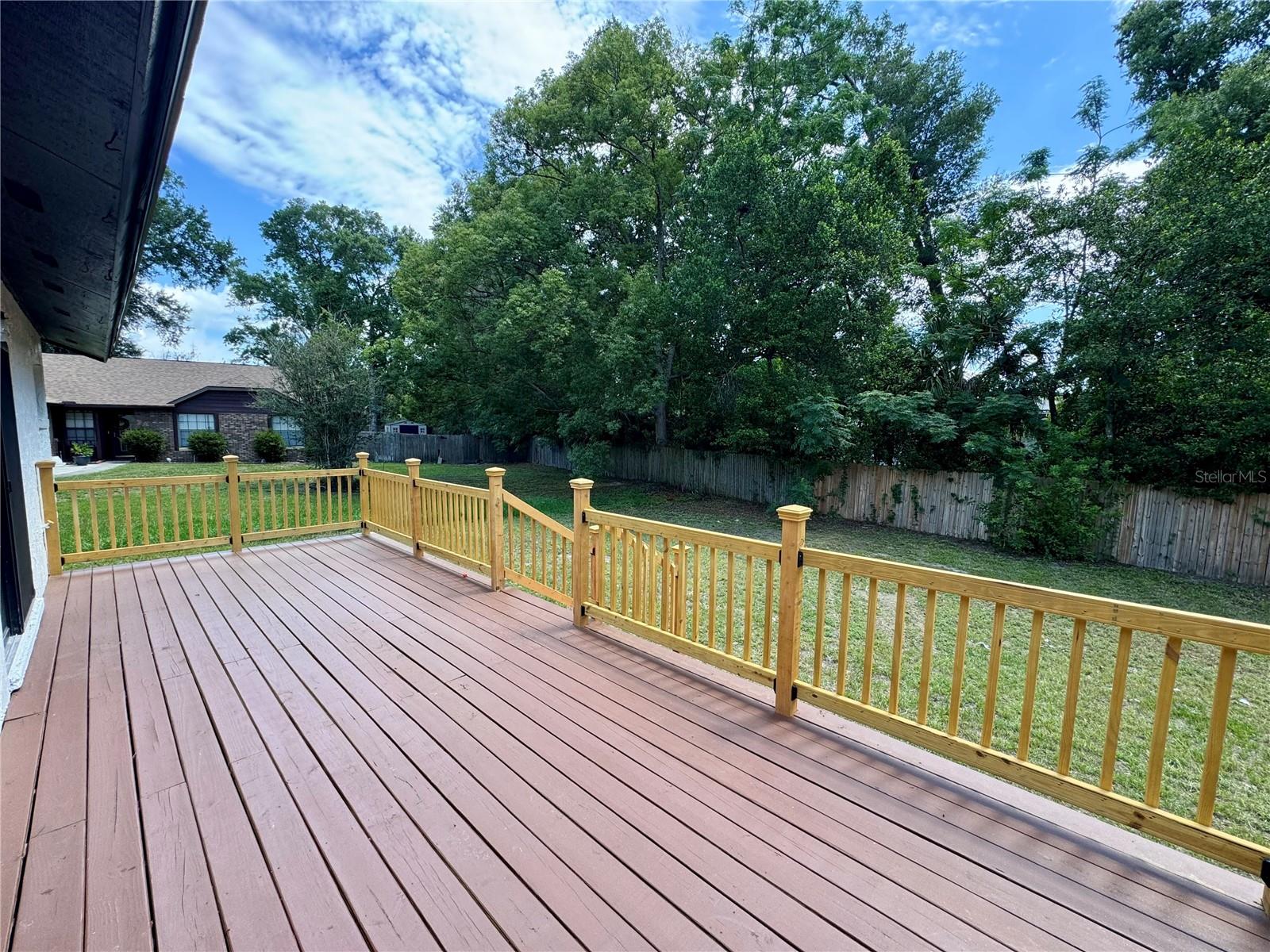 WINDSONG ESTATES - Residential
