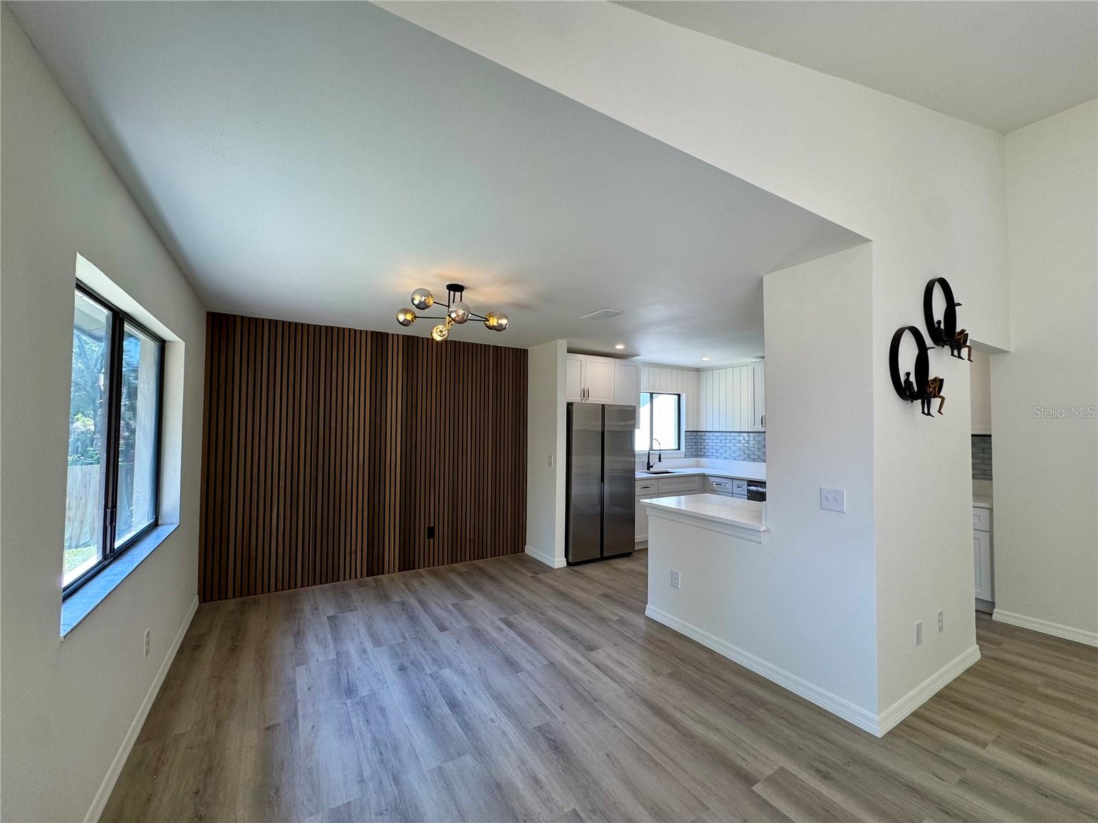 WINDSONG ESTATES - Residential