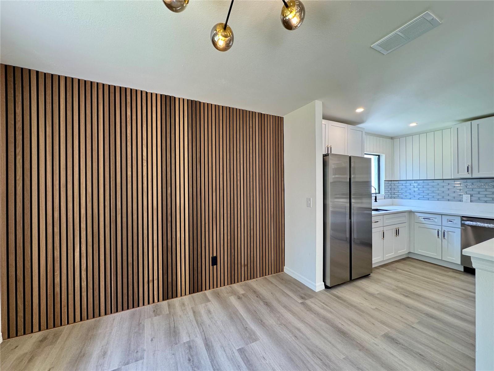 WINDSONG ESTATES - Residential