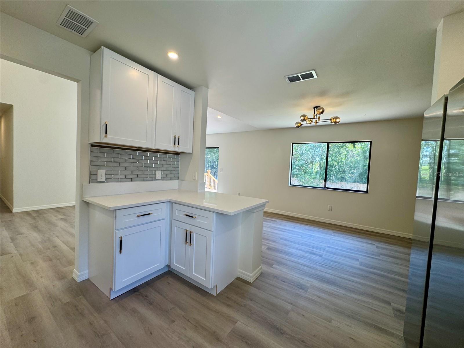 WINDSONG ESTATES - Residential