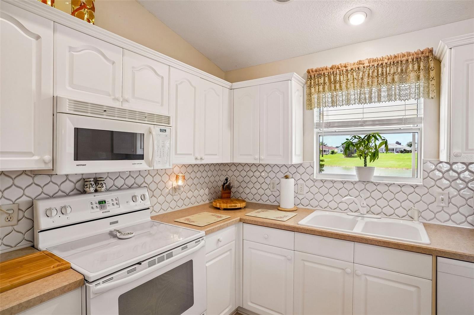 VILLAGES OF SUMTER - Residential