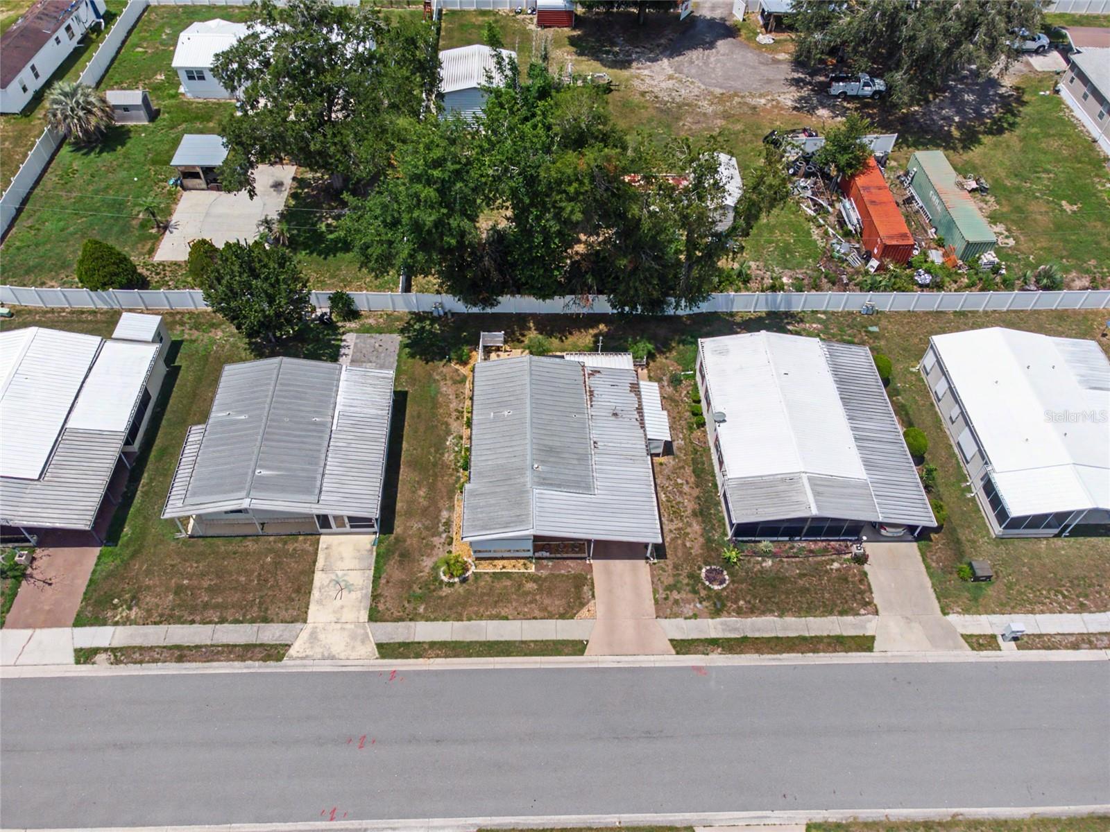 OAKS ROYAL - Residential