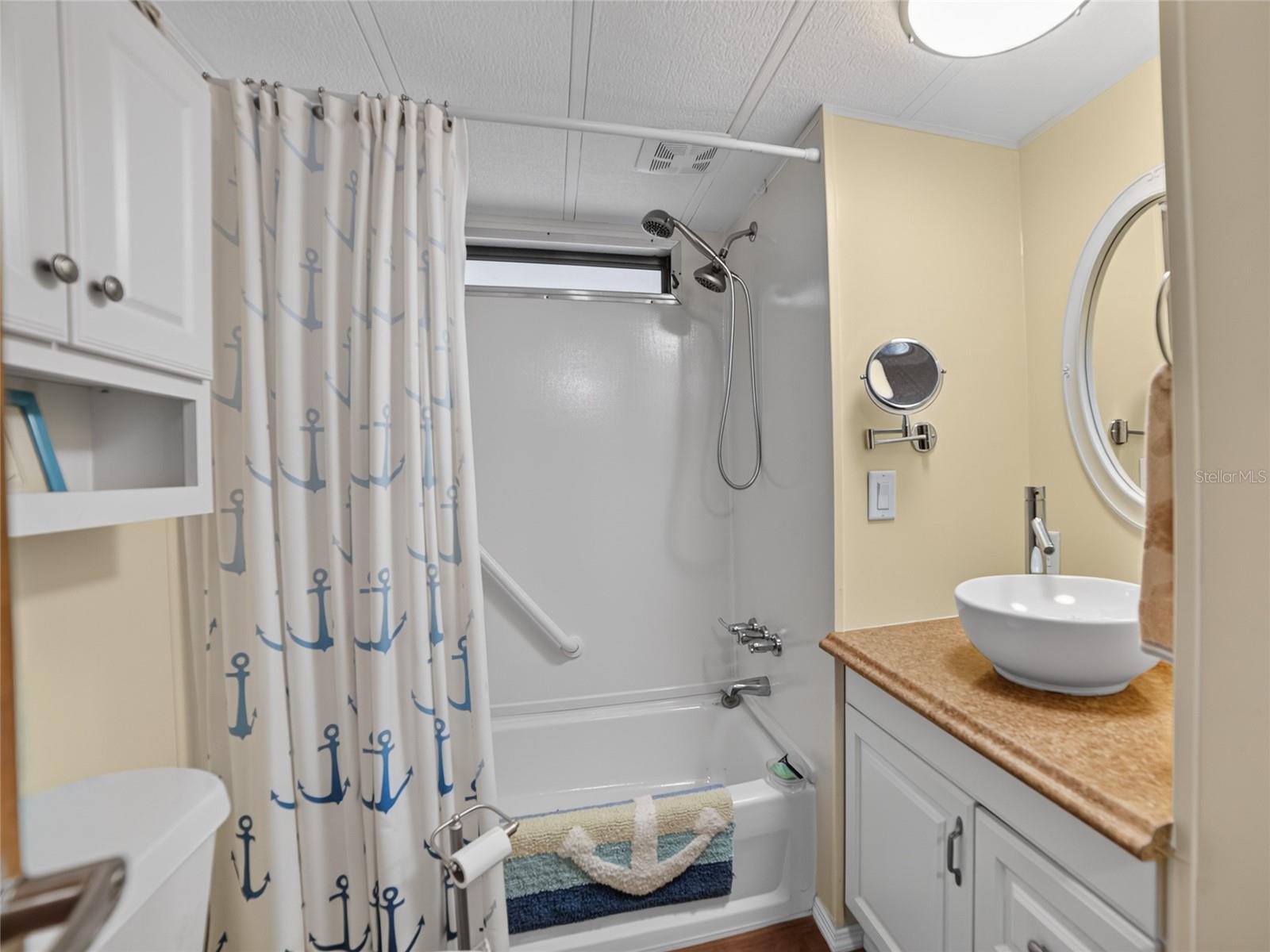 OAKS ROYAL - Residential