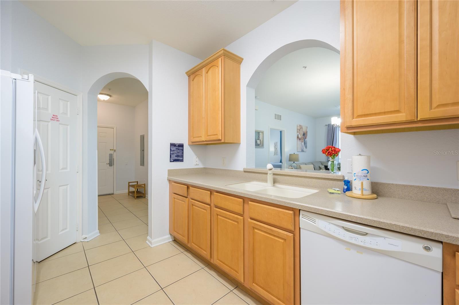VISTA CAY AT HARBOR SQUARE CONDOMINIUM PHASE - Residential