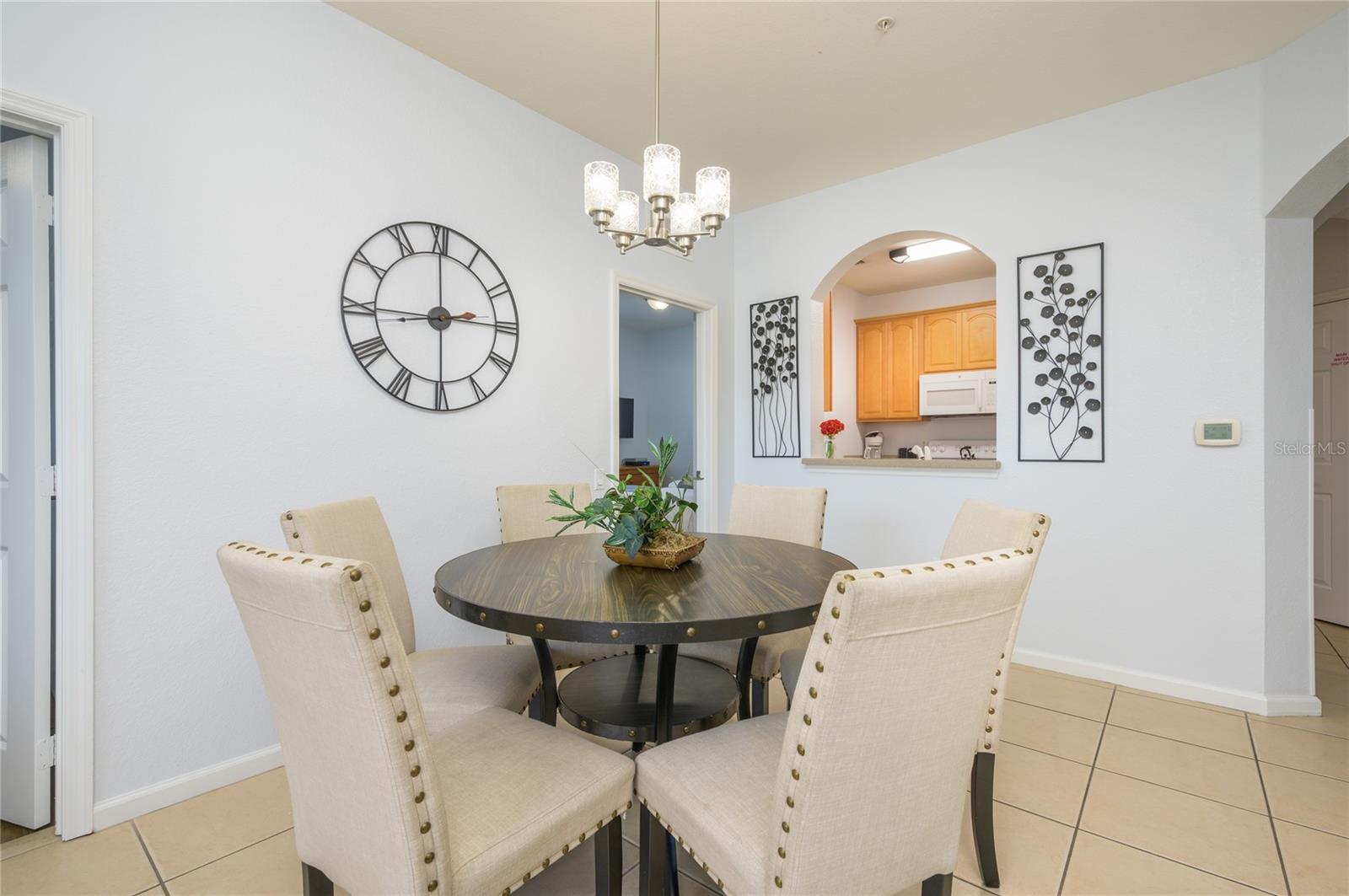 VISTA CAY AT HARBOR SQUARE CONDOMINIUM PHASE - Residential