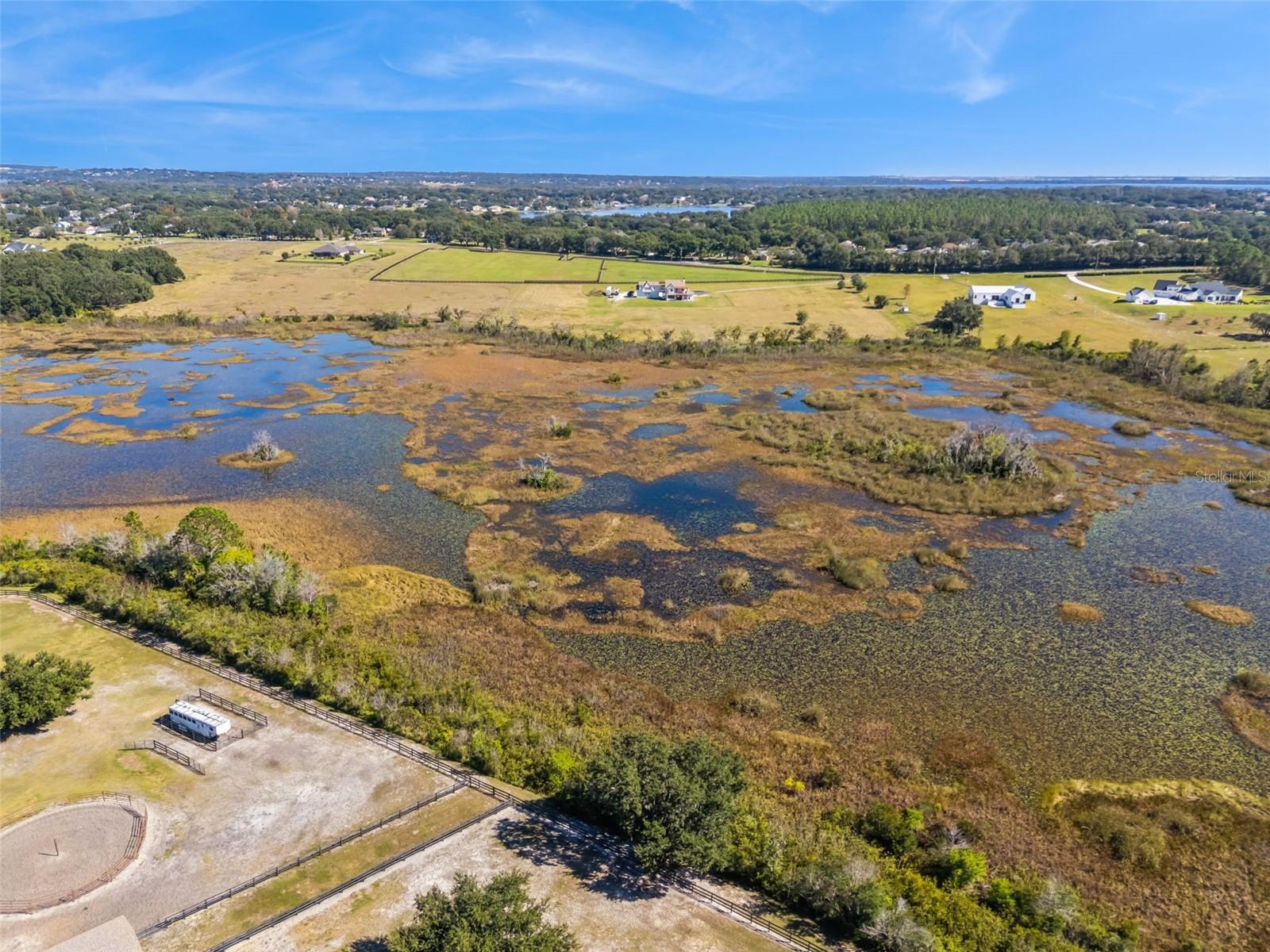 GROVELAND FARMS 11-23-25 - Land