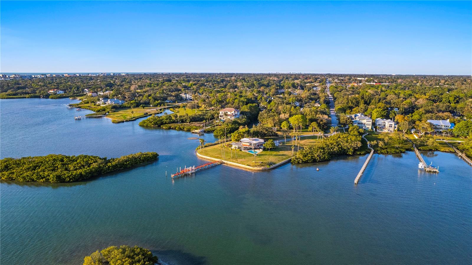 HARBOR VIEW - Land