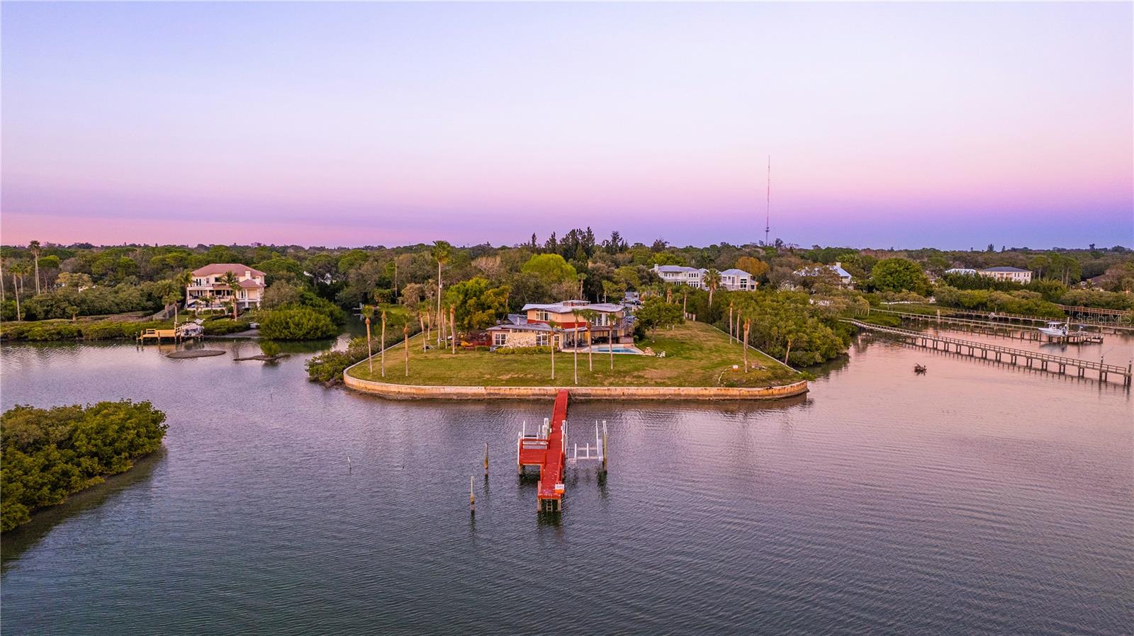 HARBOR VIEW - Land