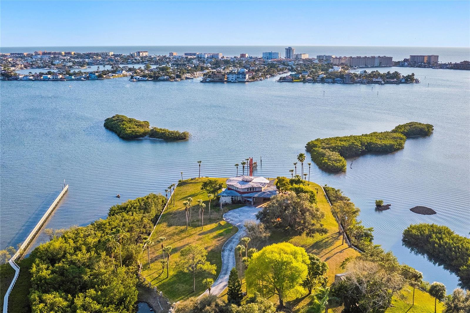 HARBOR VIEW - Land
