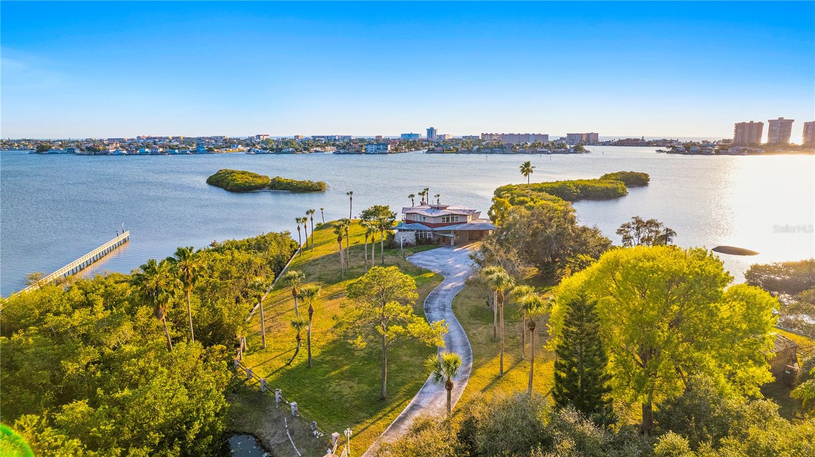 HARBOR VIEW - Land
