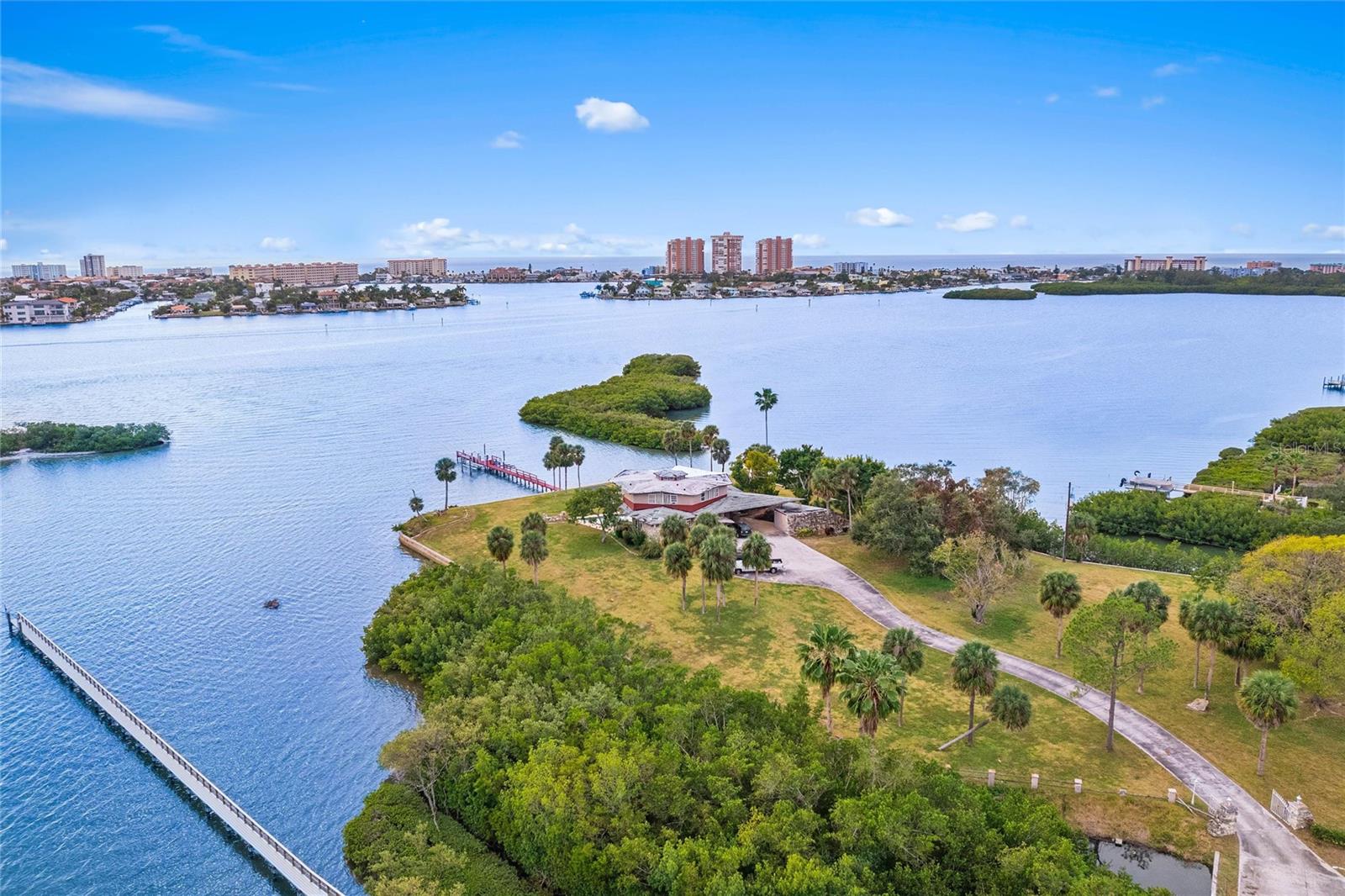 HARBOR VIEW - Land