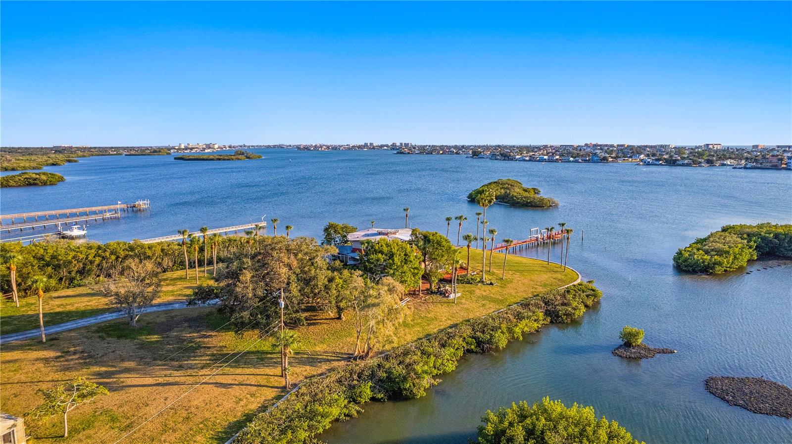 HARBOR VIEW - Land