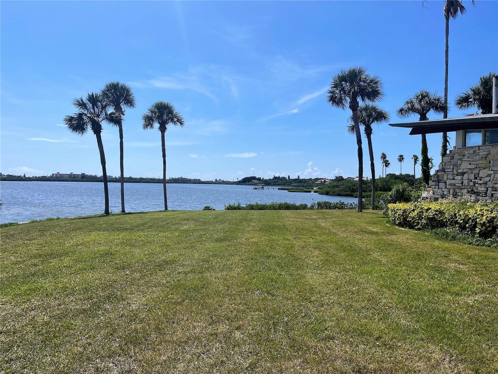 HARBOR VIEW - Land