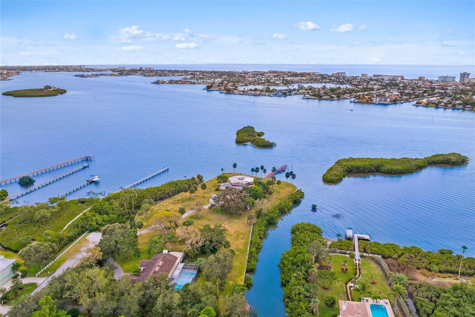 HARBOR VIEW - Land