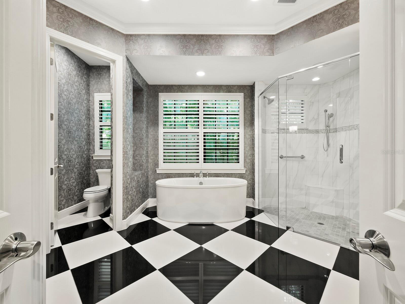 JOHNSON ESTATES - Residential