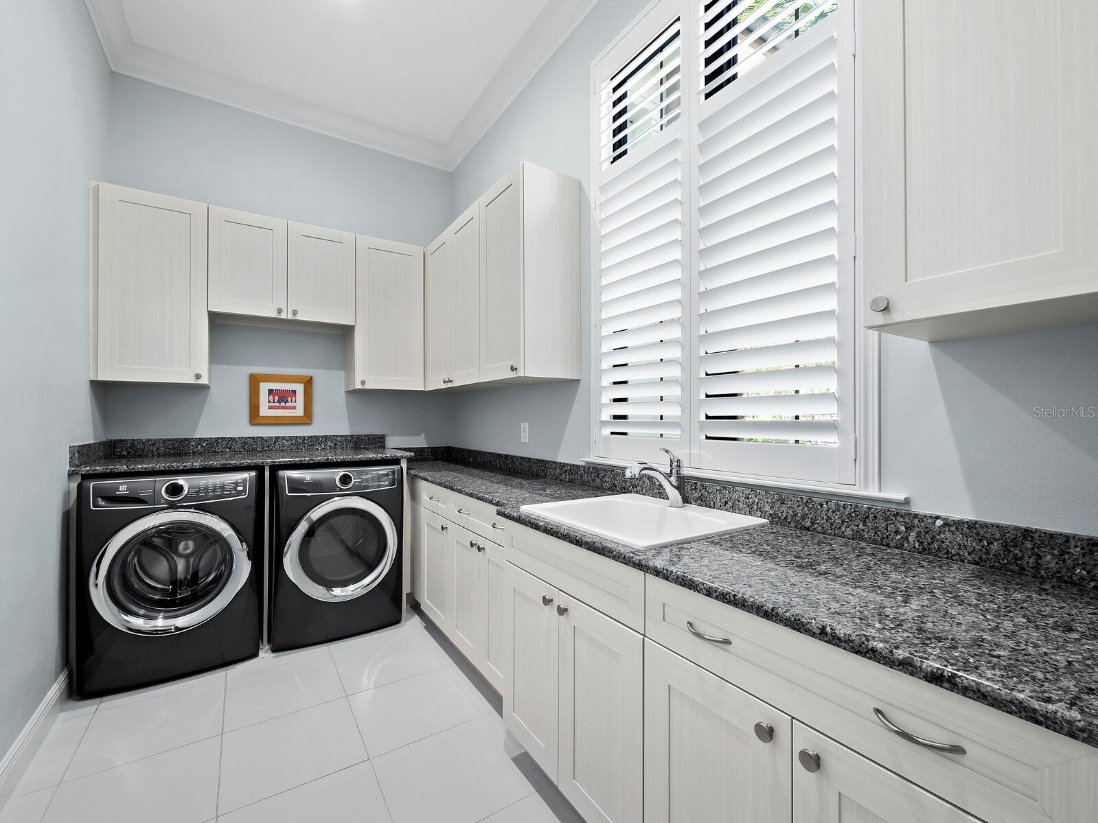 JOHNSON ESTATES - Residential