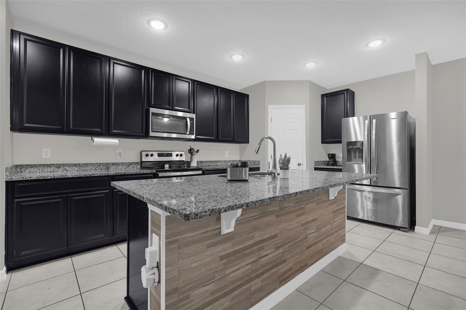 LUCERNE PARK RESERVE - Residential