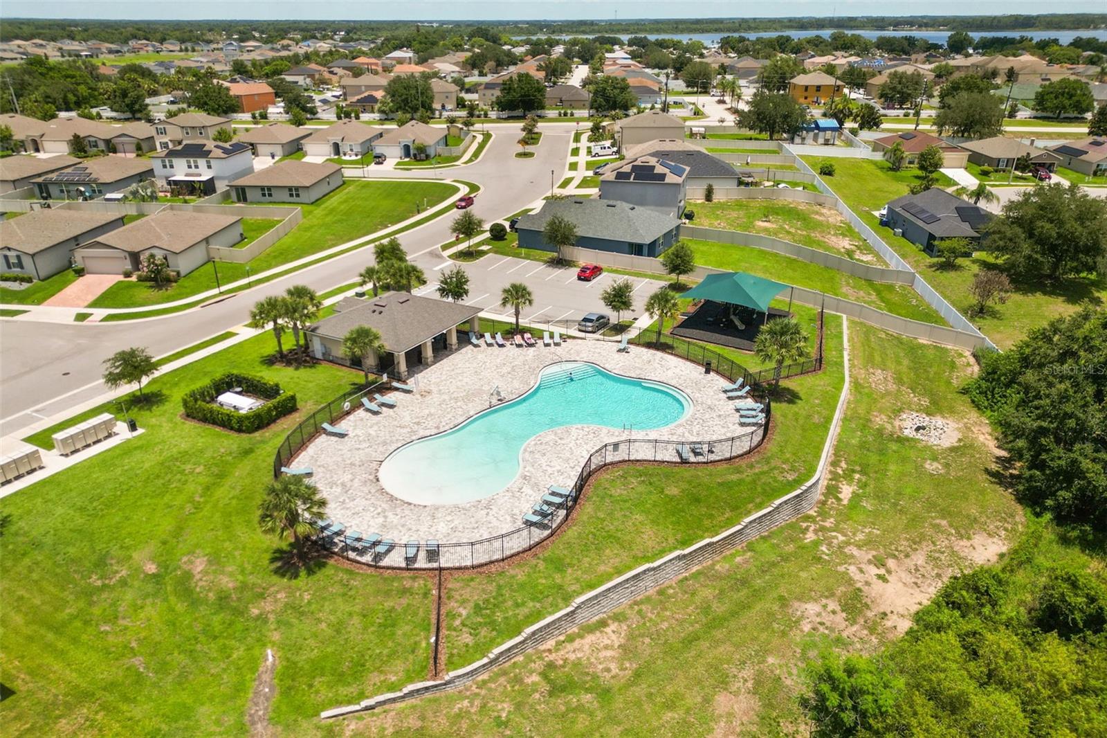 LUCERNE PARK RESERVE - Residential
