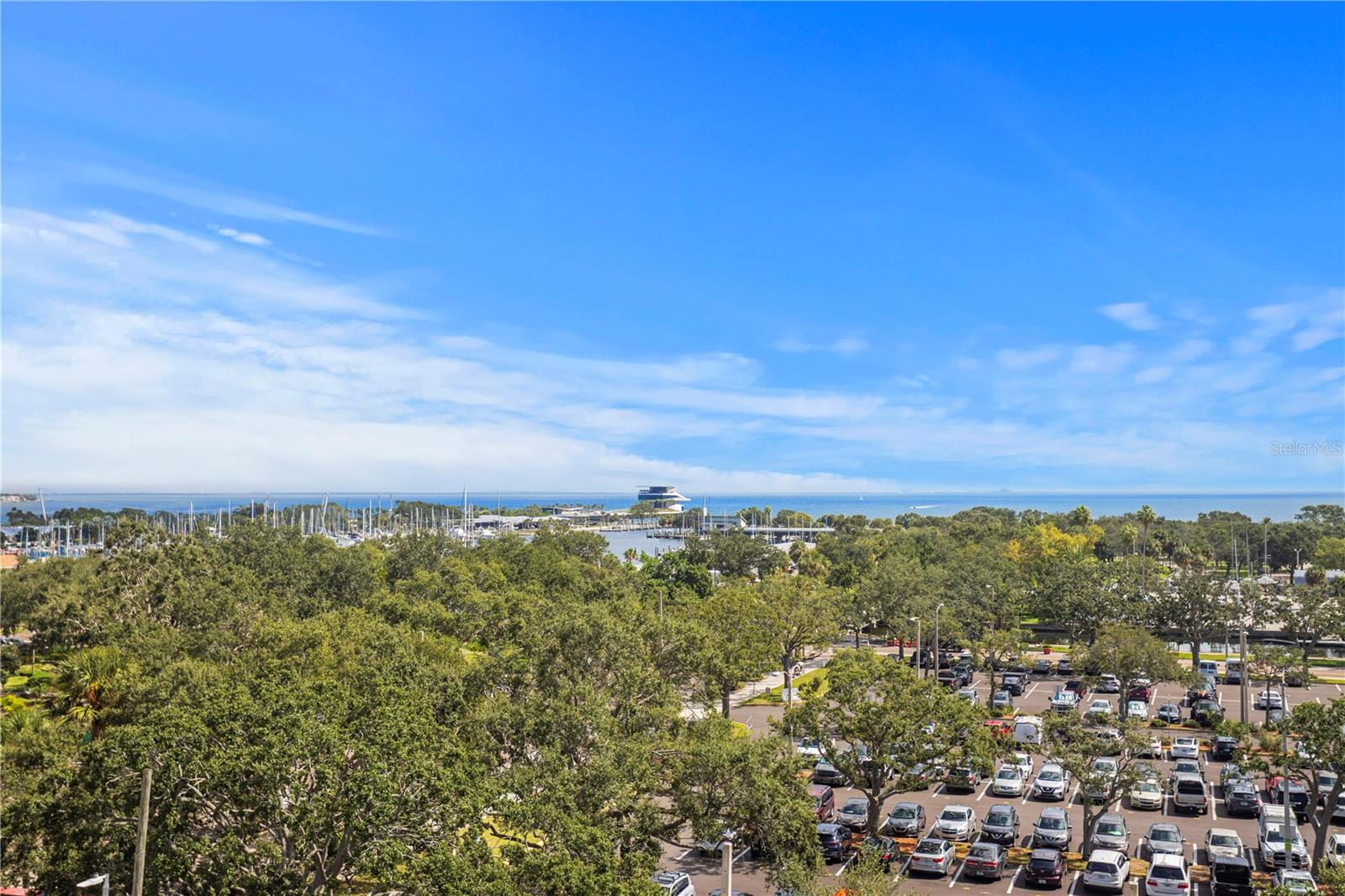 SIGNATURE PLACE CONDO - Residential Lease