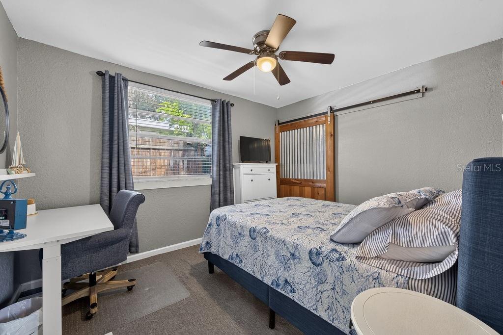 ROOSEVELT GROVES - Residential
