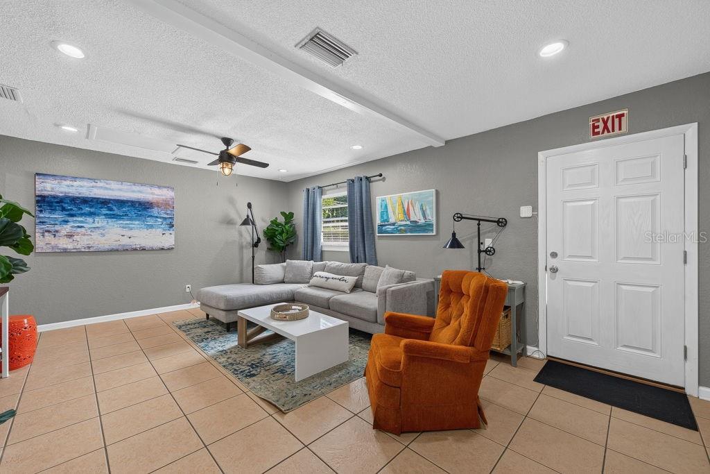 ROOSEVELT GROVES - Residential