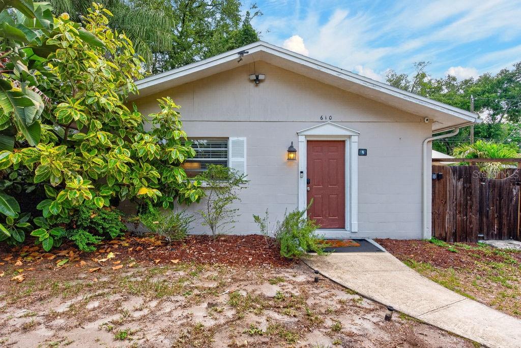 ROOSEVELT GROVES - Residential