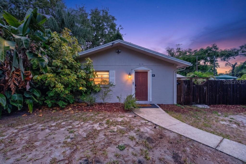 ROOSEVELT GROVES - Residential