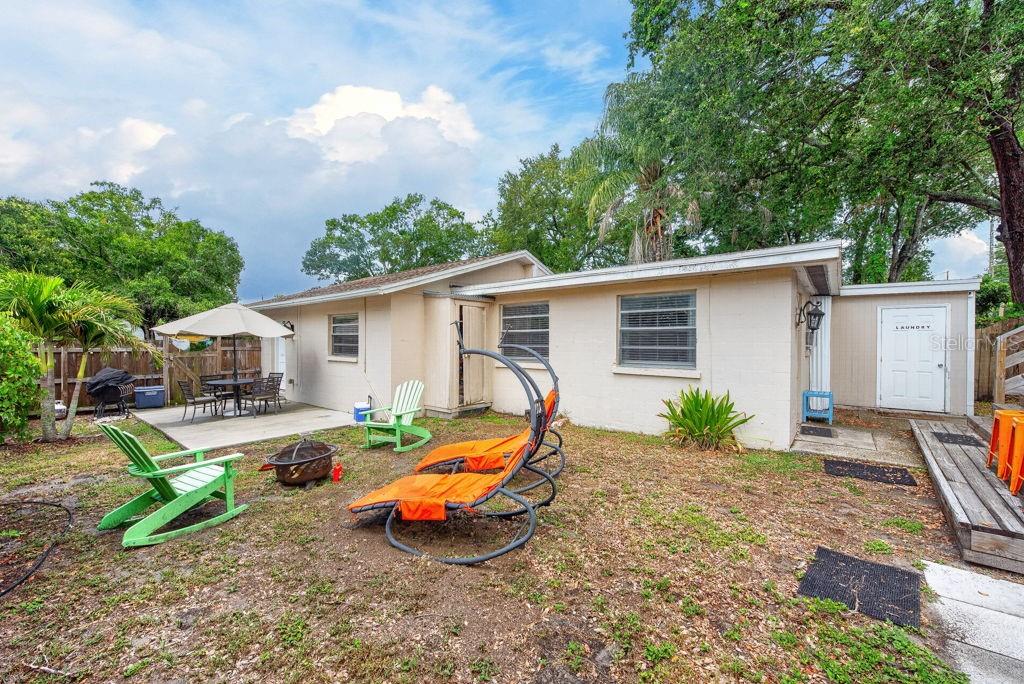 ROOSEVELT GROVES - Residential