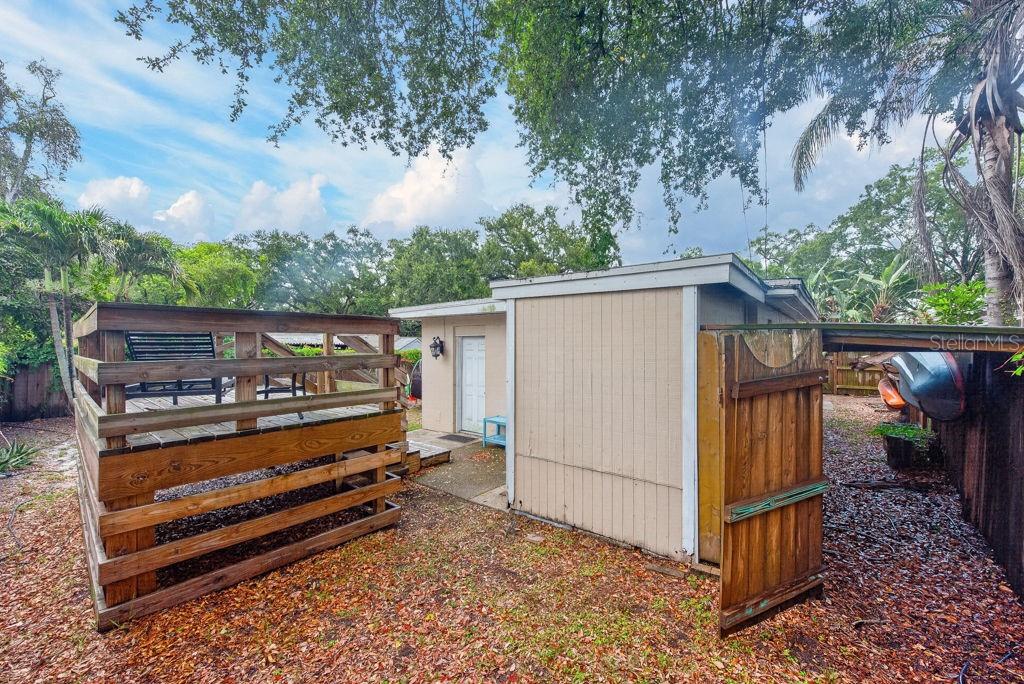 ROOSEVELT GROVES - Residential