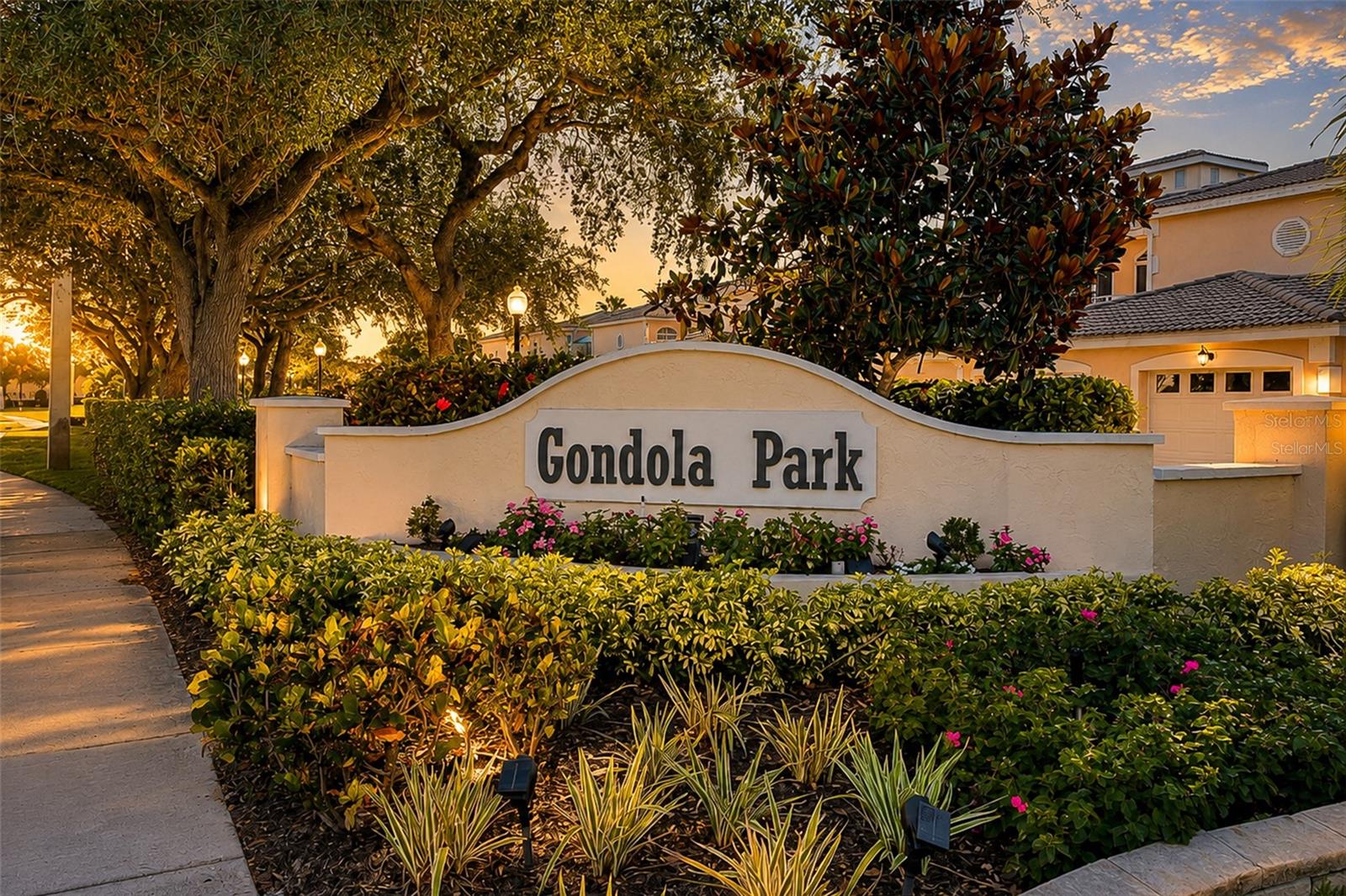 COURTYARDS AT GONDOLA PARK THE - Residential