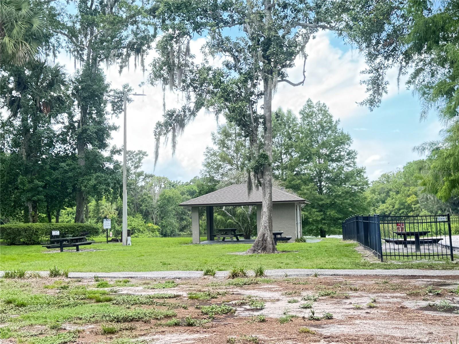CYPRESS CLUB - Residential
