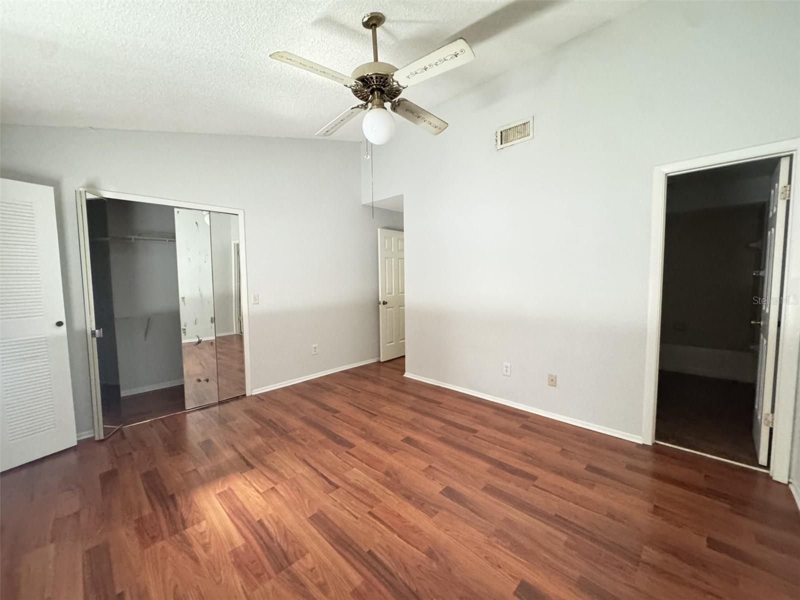CYPRESS CLUB - Residential