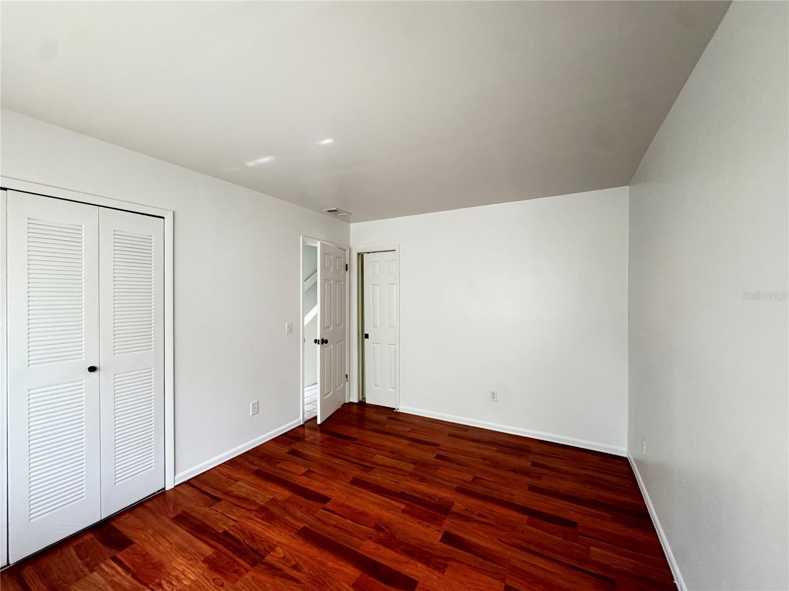 CYPRESS CLUB - Residential