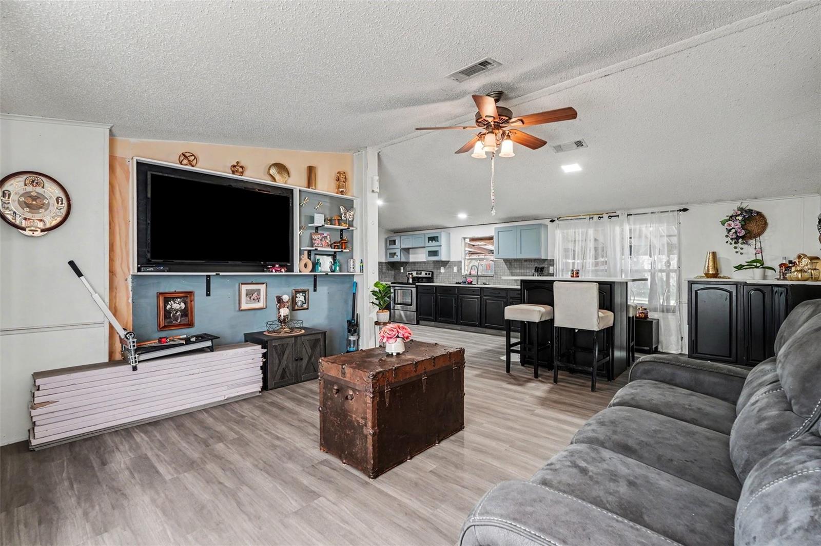 SERENITY OAKS PLATTED SUB - Residential