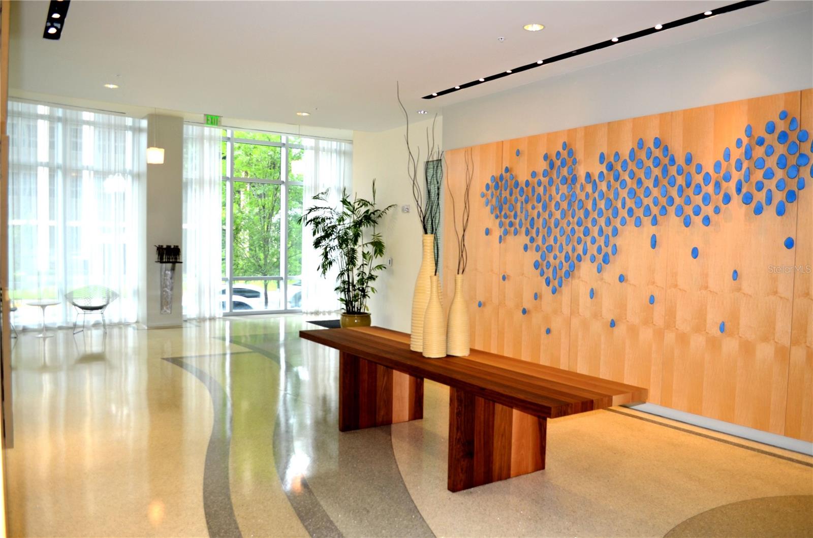 VUE/LK EOLA - Residential Lease