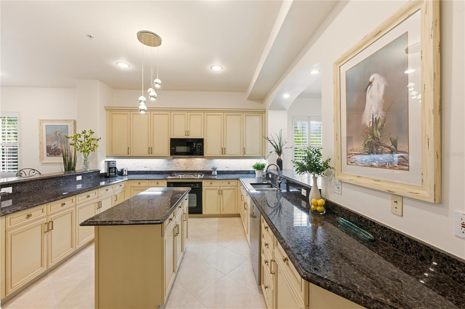 CASTILLO I AT TIBURON - Residential